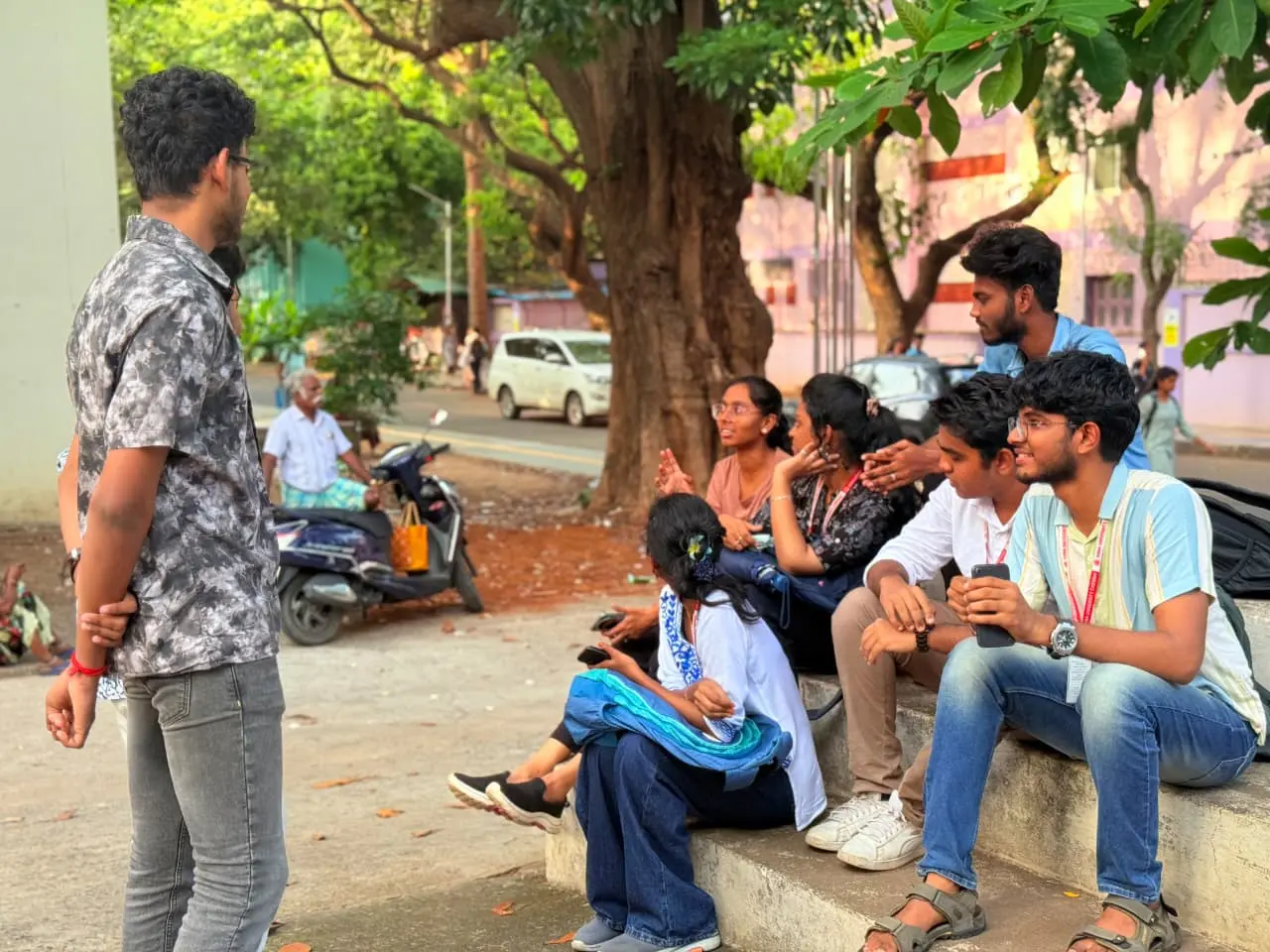 MEMBERS MEET